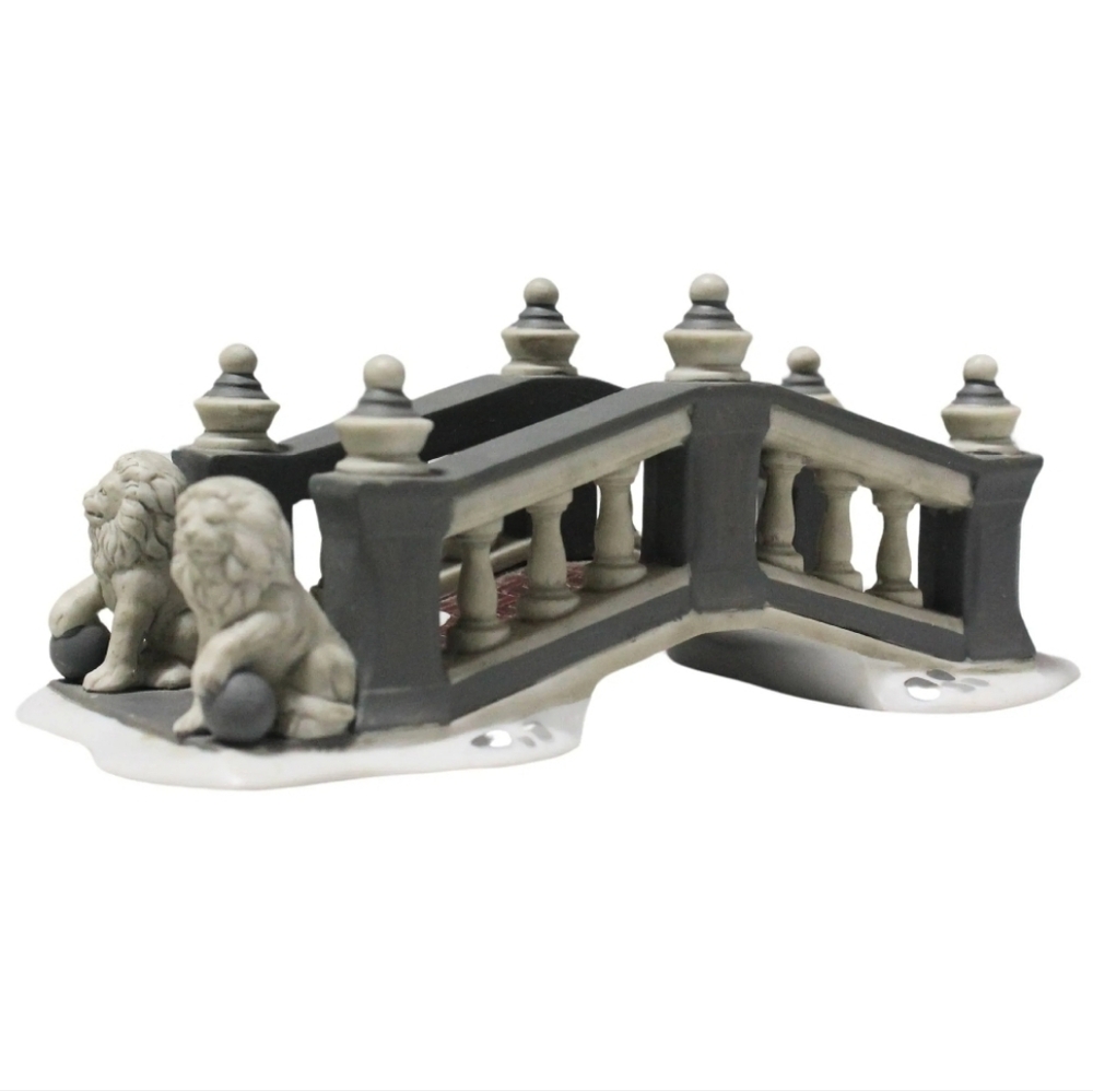 Department 56 Heritage Village Collection Lionhead Bridge